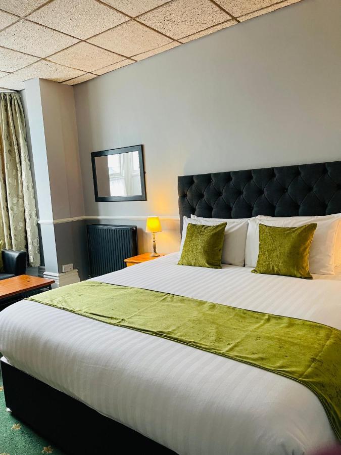 Palm Court B&B Hotel